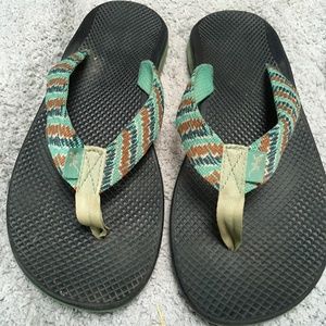 Chaco Flip flops